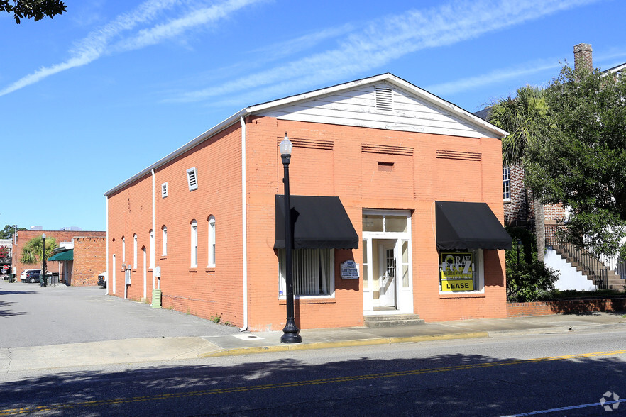 223 Main St, Conway, SC for sale - Primary Photo - Image 1 of 1