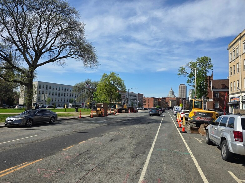 48-50 Main St, Hartford, CT for sale - Building Photo - Image 2 of 16