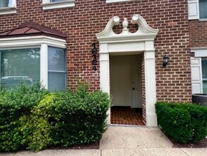 12100-12128 Heritage Park Cir, Silver Spring, MD for lease Interior Photo- Image 1 of 11