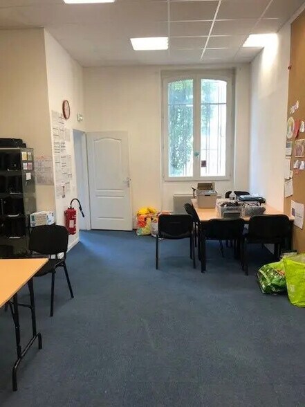 Office in Orléans for sale - Interior Photo - Image 3 of 5