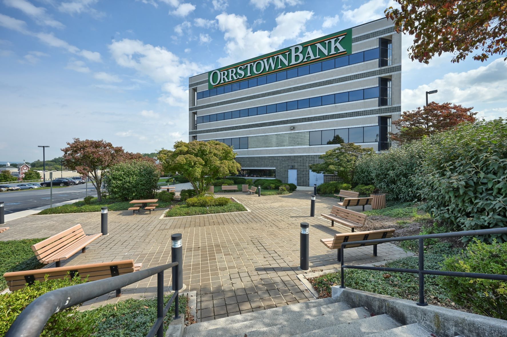 4750 Lindle Rd, Harrisburg, PA 17111 Orrstown Bank