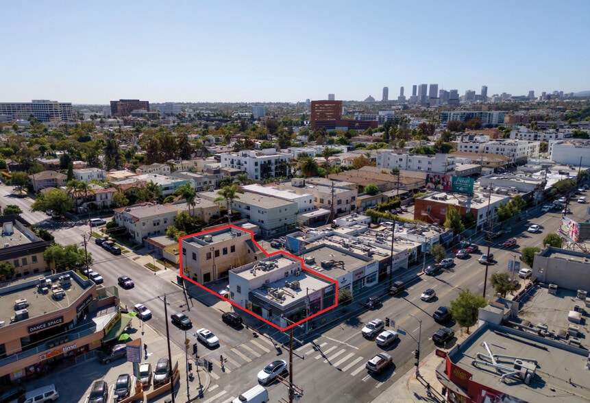 8300-8302 W 3rd St, Los Angeles, CA for sale - Building Photo - Image 1 of 15