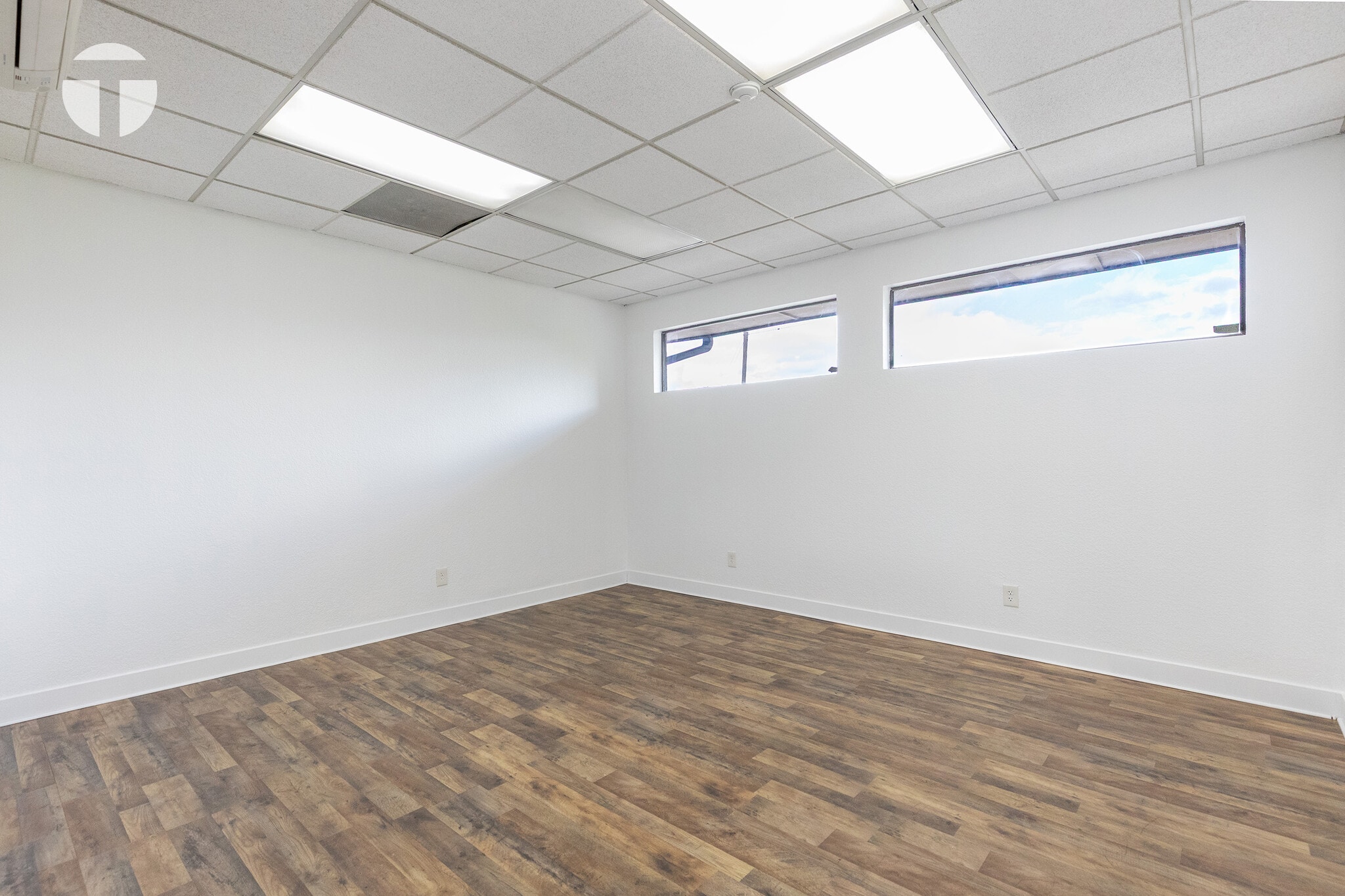8146 Greenback Ln, Fair Oaks, CA for lease Interior Photo- Image 1 of 1