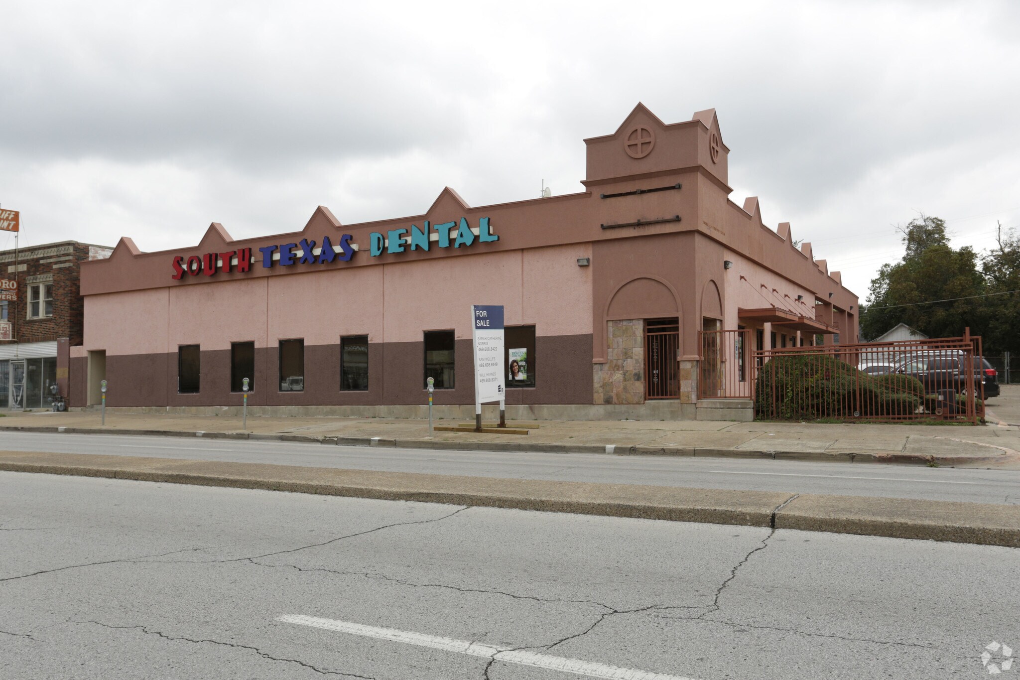 817 W Jefferson Blvd, Dallas, TX for sale Primary Photo- Image 1 of 1