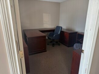 More details for 237 S Pendleton Ave, Pendleton, IN - Office for Lease