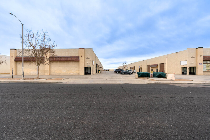 39360 3rd St E, Palmdale, CA for sale - Building Photo - Image 2 of 17