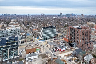 863 St. Clair Ave W, Toronto, ON - AERIAL  map view
