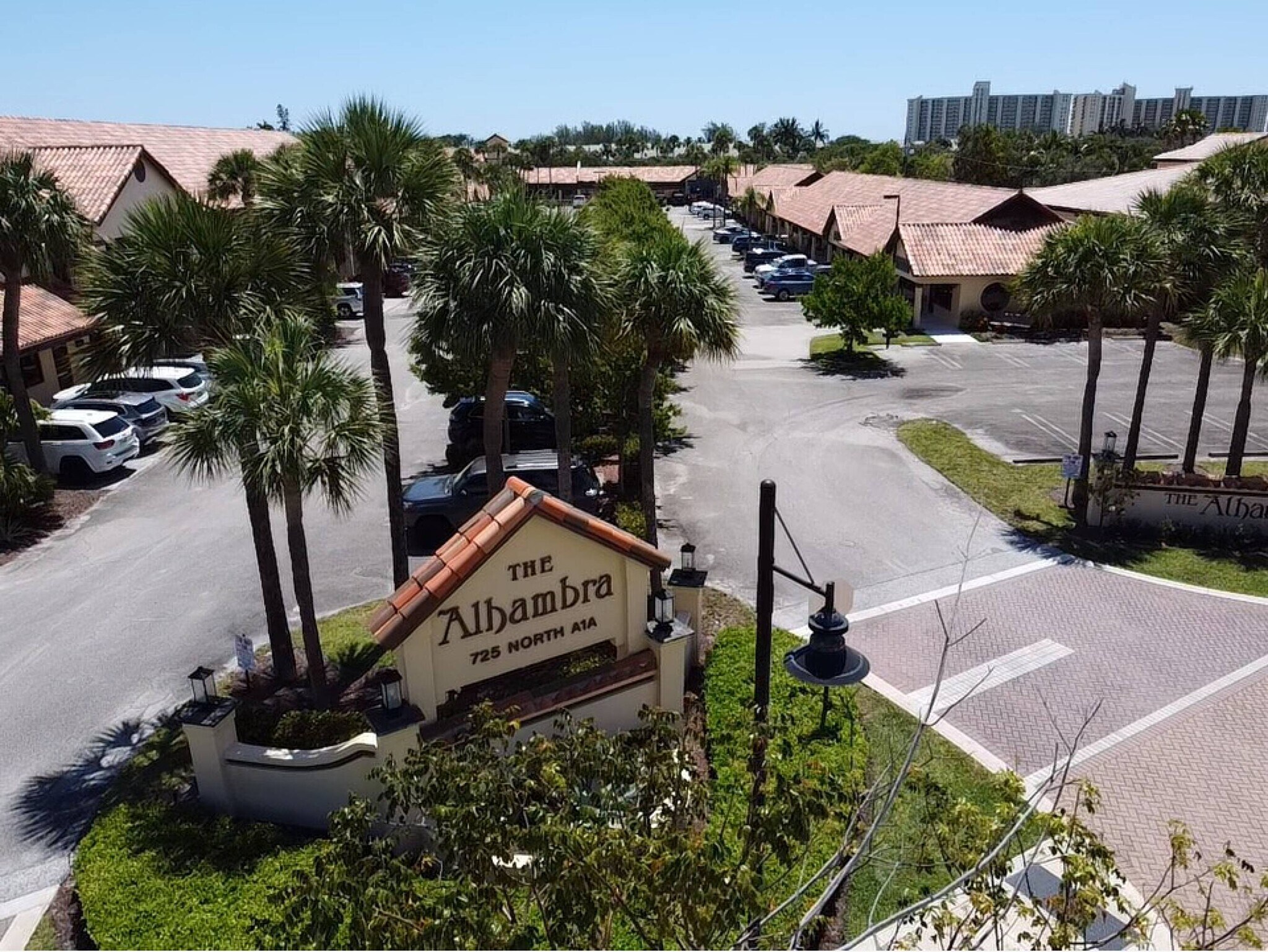 The Alhambra Jupiter FL 33477 - The Alhambra Jupiter FL Building Photo 2 LargeHighDefinition 
