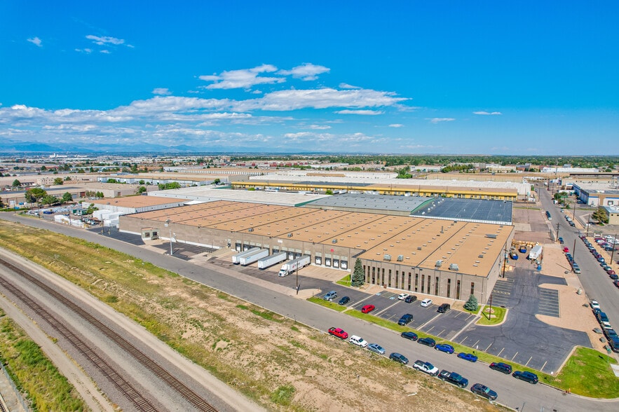 NE Denver Value Add Industrial Portfolio portfolio of 2 properties for sale on LoopNet.com - Building Photo - Image 2 of 14
