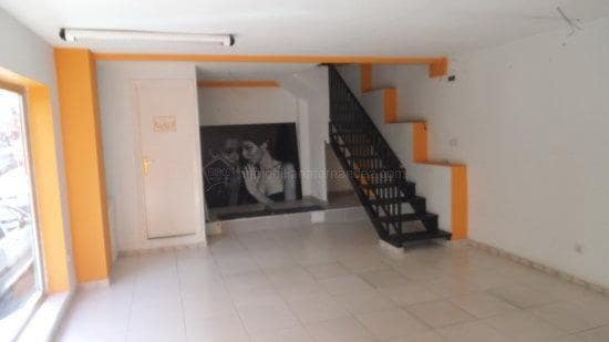 Retail in Cáceres, Cáceres for sale - Building Photo - Image 1 of 12