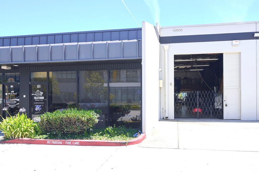 1100 Industrial Rd, San Carlos, CA for sale - Building Photo - Image 3 of 8
