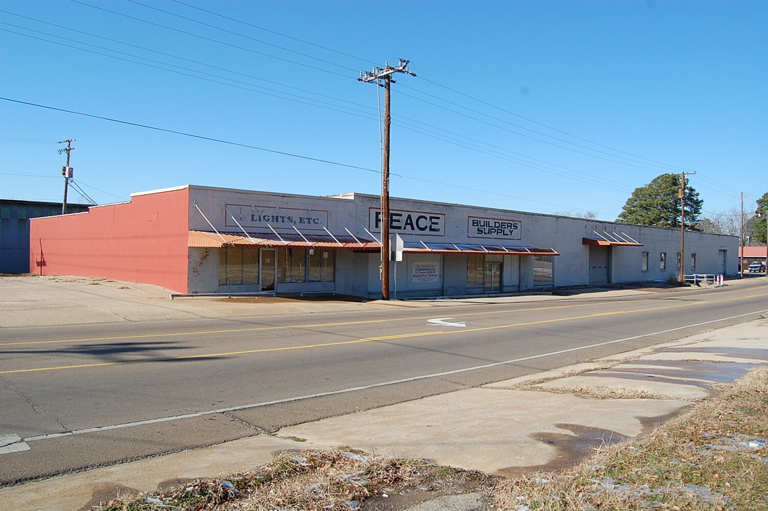 300-311 N Vine, Magnolia, AR for sale Primary Photo- Image 1 of 1