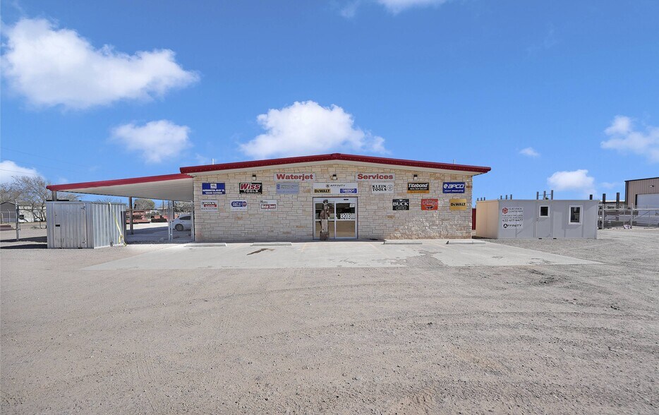 3203 S County Road 1200, Midland, TX for sale - Building Photo - Image 1 of 1