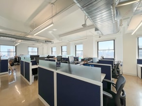450 7th Ave, New York, NY for lease Interior Photo- Image 2 of 6