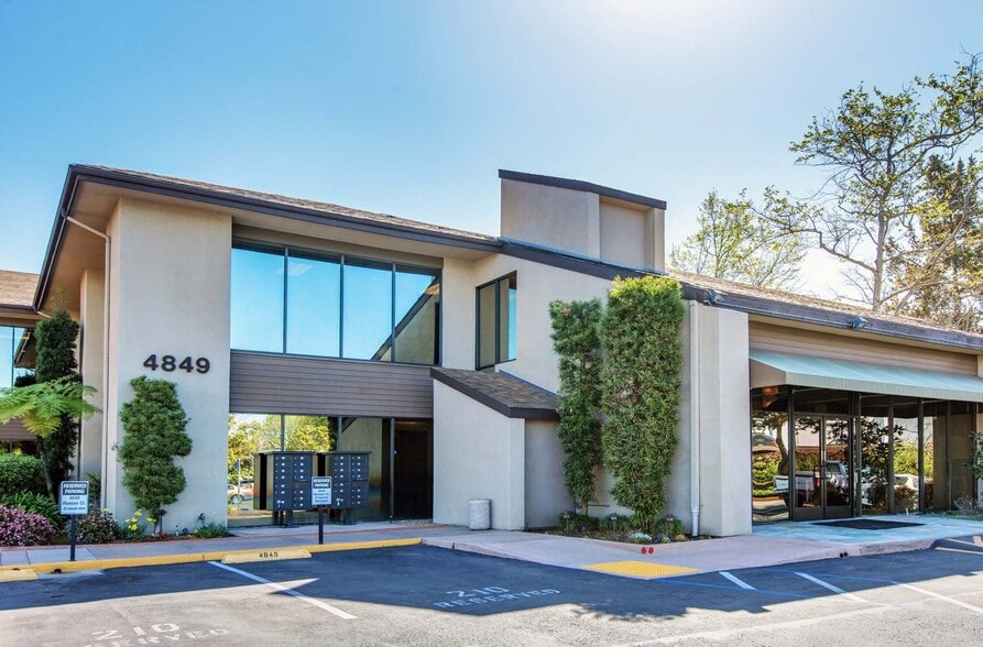 4849 Ronson Ct, San Diego, CA for lease - Building Photo - Image 1 of 3