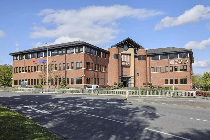 1 Park Rd, Bracknell for lease - Building Photo - Image 2 of 16