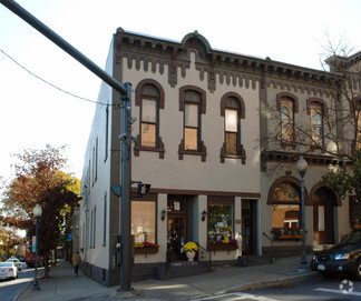 More details for 18 Lake Ave, Saratoga Springs, NY - Retail for Lease