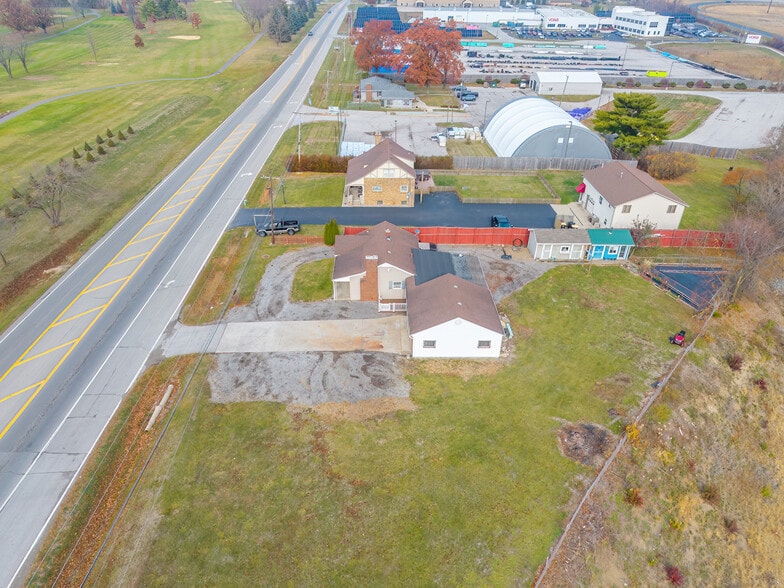 4422 Hillegas Rd, Fort Wayne, IN for sale - Building Photo - Image 3 of 10