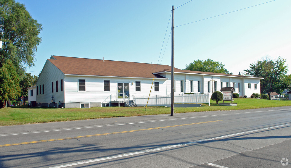 2739 Hamburg St, Rotterdam, NY for lease - Building Photo - Image 2 of 8