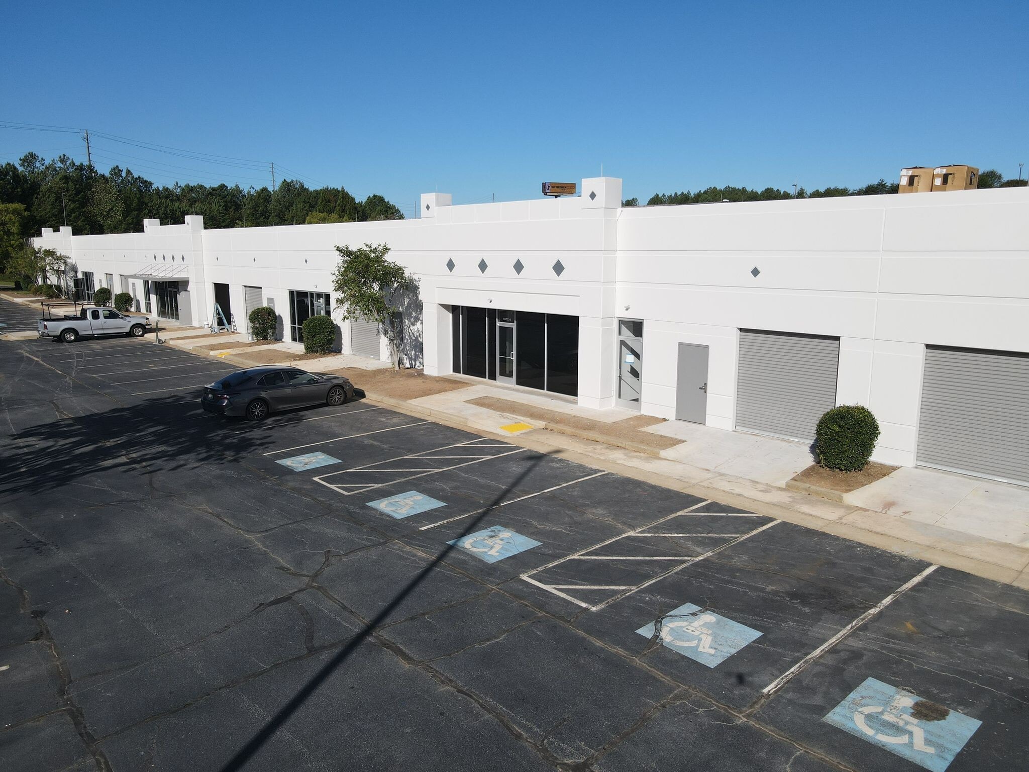 2975 Breckinridge Blvd, Duluth, GA for lease Interior Photo- Image 1 of 4