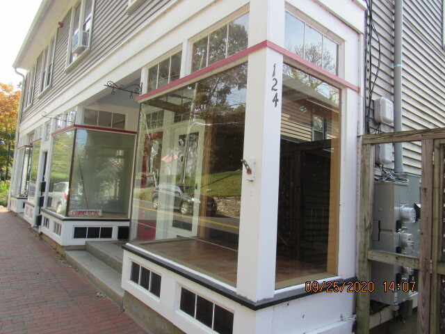 124 Main St, Deep River, CT for lease - Building Photo - Image 3 of 12