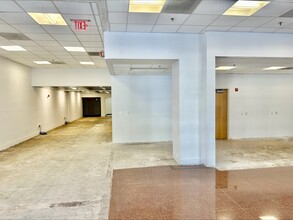 1100 H St NW, Washington, DC for lease Interior Photo- Image 2 of 11