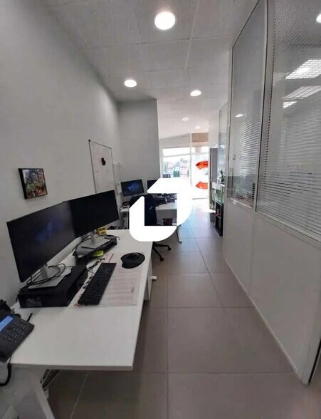 Office in Bruges for sale - Interior Photo - Image 3 of 5