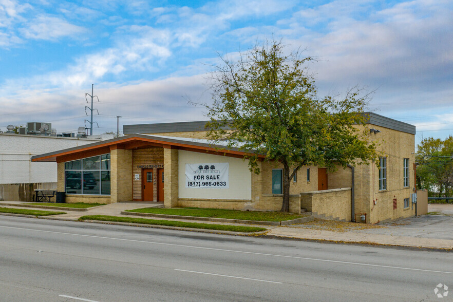 2640 E Lancaster Ave, Fort Worth, TX for sale - Building Photo - Image 1 of 1