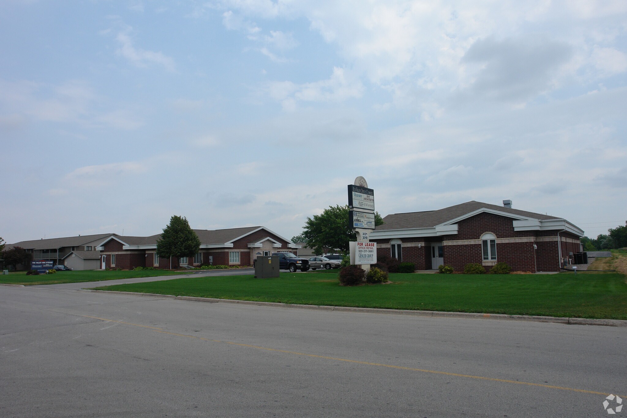 3019 Holmgren Way, Green Bay, WI 54304 Office for Lease