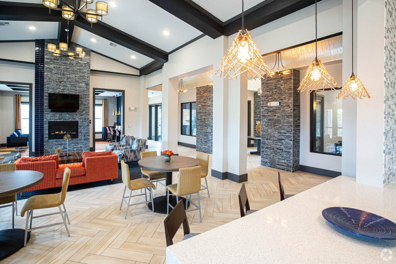 400 Echelon Way, Louisville, KY 40223