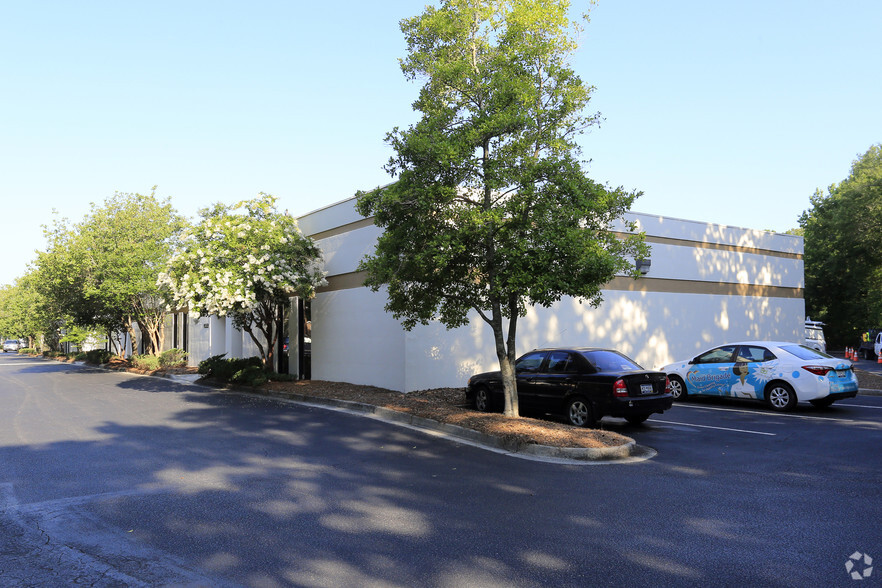 1941 Savage Rd, Charleston, SC for lease - Primary Photo - Image 2 of 5