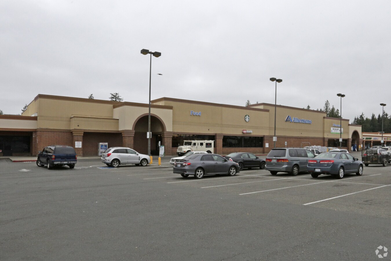 11012 Canyon Rd E, Puyallup, WA 98373 Albertsons