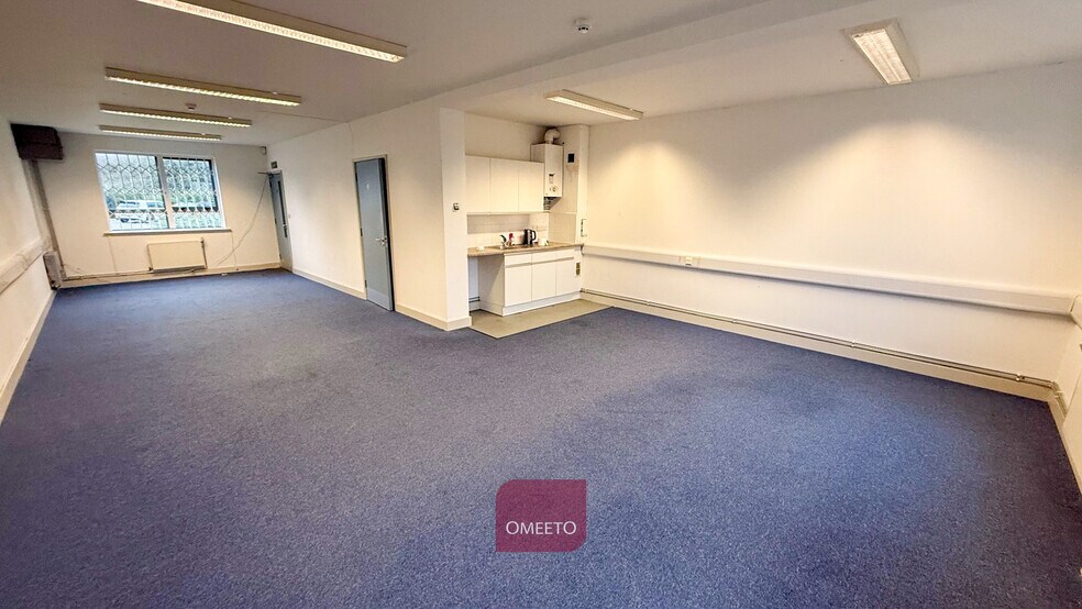 Firth Way, Nottingham for lease - Interior Photo - Image 3 of 5
