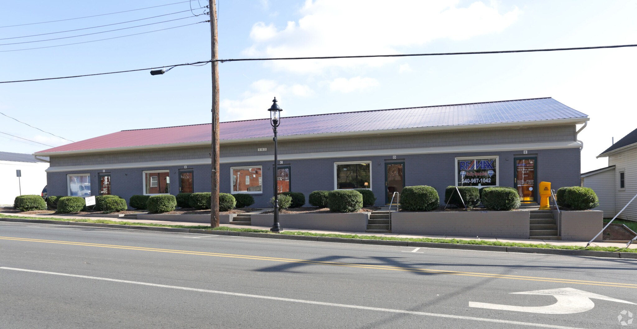 103 E Main St, Louisa, VA for sale Primary Photo- Image 1 of 1
