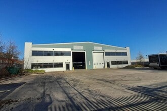 Greenwich Way, Andover for lease Building Photo- Image 1 of 3