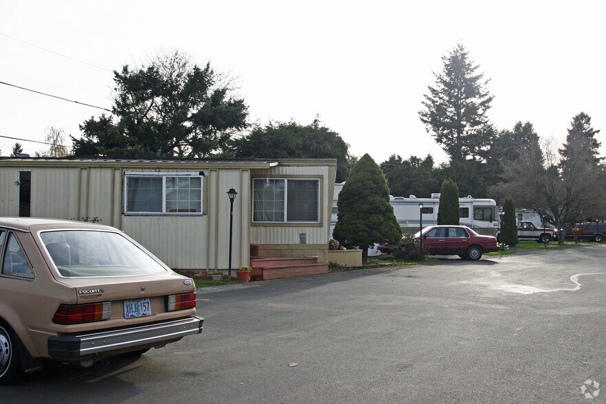 1523 SE 162nd Ave, Portland, OR for sale - Building Photo - Image 2 of 3