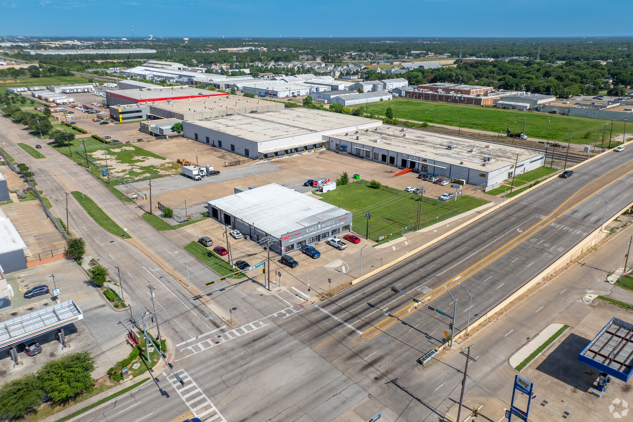 4520 S Buckner Blvd, Dallas, TX for lease Building Photo- Image 1 of 31