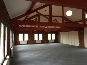 22 Cleveland Rd, Wolverhampton for lease Interior Photo- Image 1 of 2