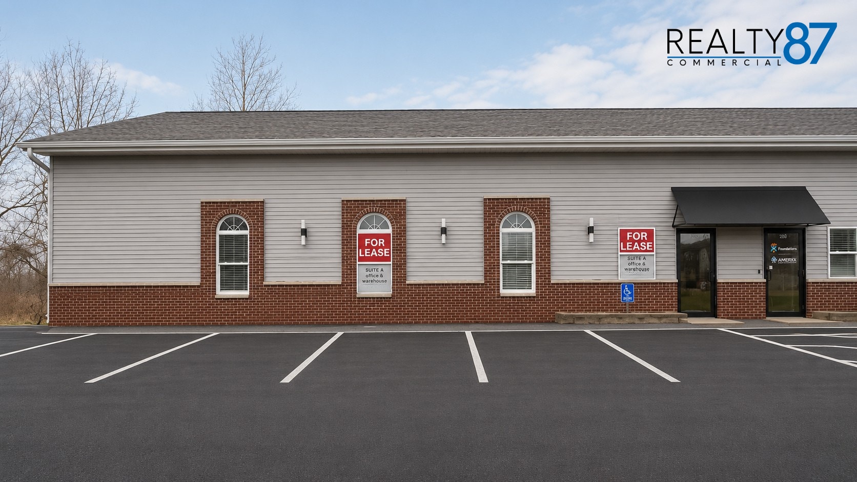935 Boyson Ct NE, Hiawatha, IA for lease Building Photo- Image 1 of 13