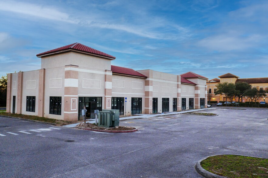 2960 Maguire Rd, Ocoee, FL 34761 Medical Offices