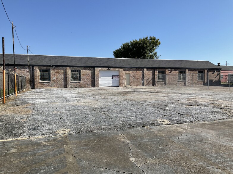 120 N Roman St, New Orleans, LA for lease - Building Photo - Image 1 of 4