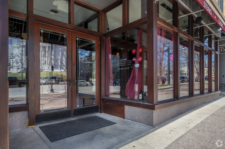 14 W Mifflin St, Madison, WI for lease - Building Photo - Image 3 of 9