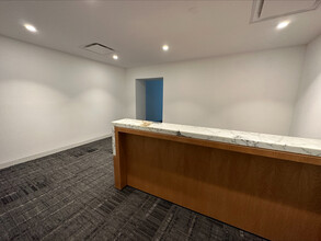 1000-1010 Wisconsin Ave NW, Washington, DC for lease Interior Photo- Image 1 of 9