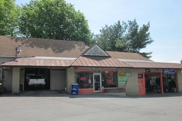 14 Academy Ave, Middletown, NY for sale - Primary Photo - Image 1 of 1