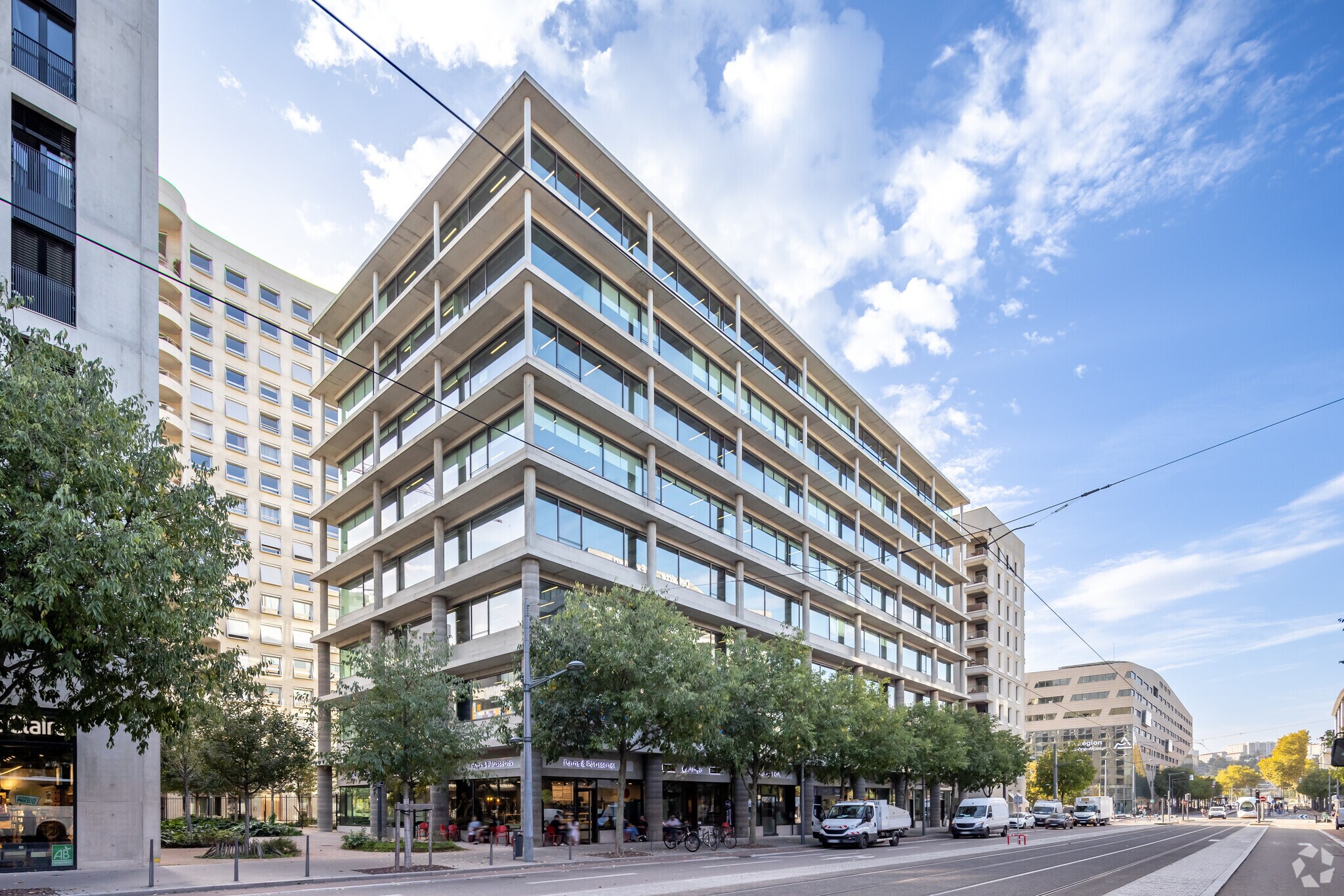 89-93 Cours Charlemagne, Lyon for lease Primary Photo- Image 1 of 4