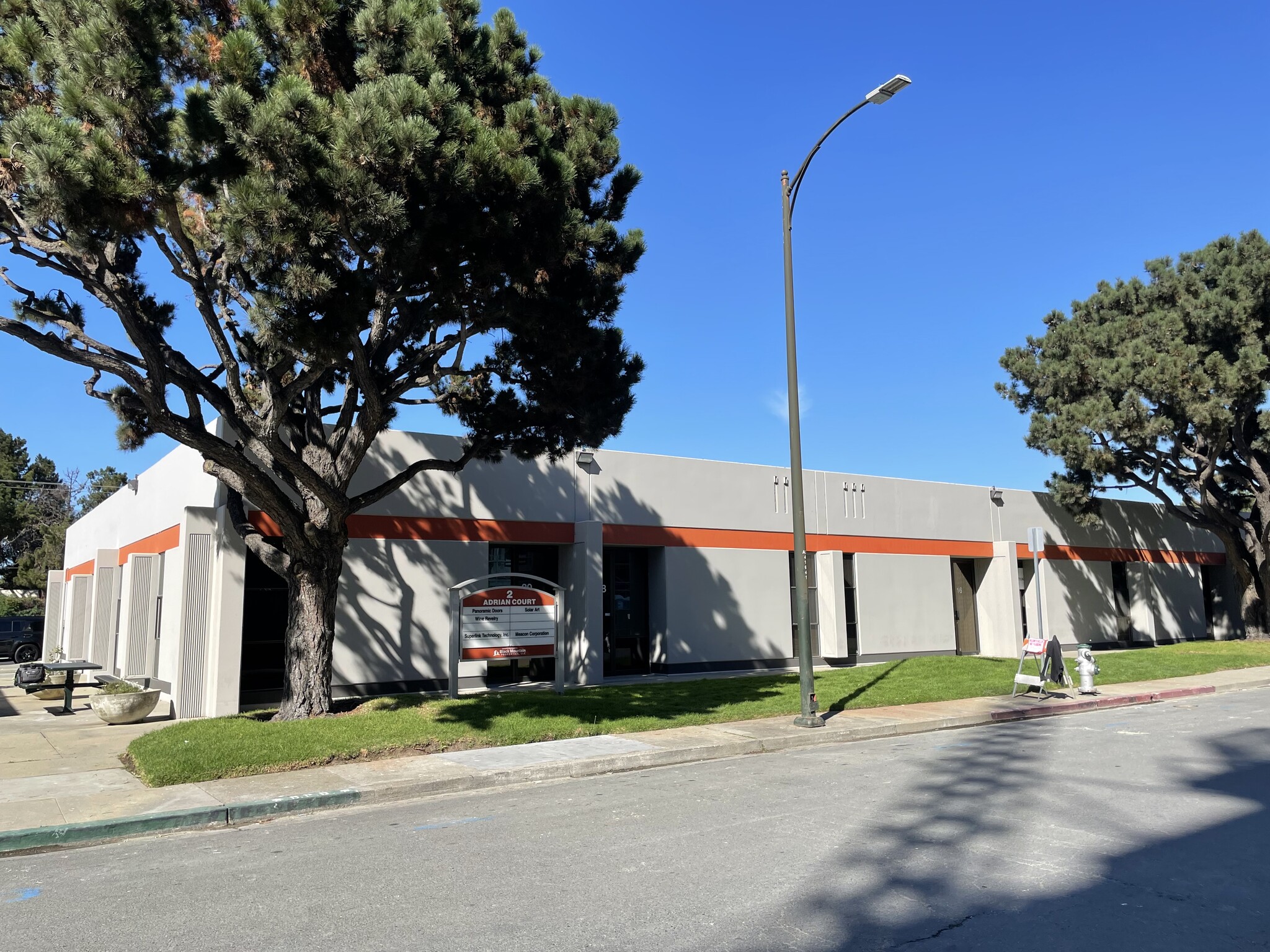 2-42 Adrian Ct, Burlingame, CA for lease Building Photo- Image 1 of 4