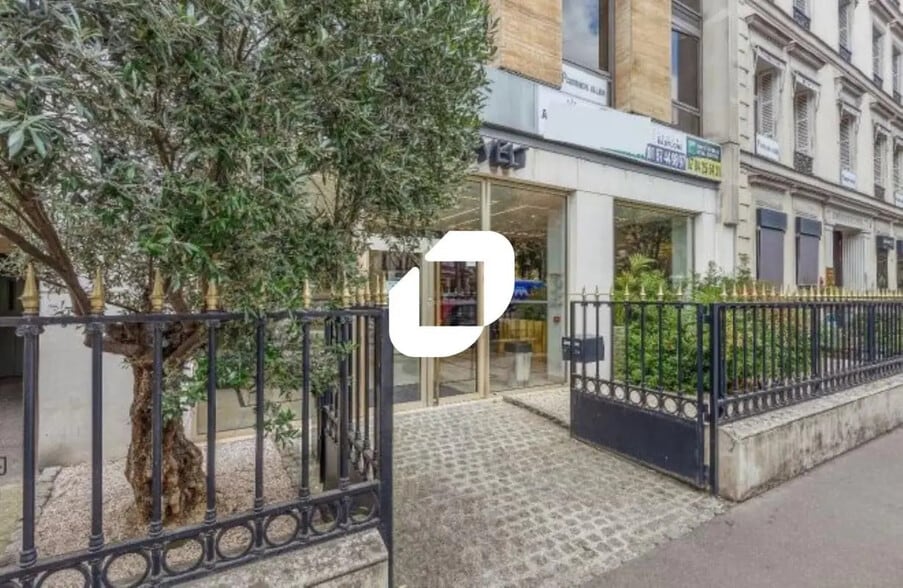 35 Avenue Franklin D. Roosevelt, Paris for lease - Building Photo - Image 2 of 13