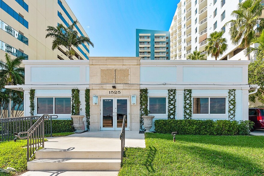 1525 N Flagler Dr, West Palm Beach, FL for sale - Building Photo - Image 1 of 1