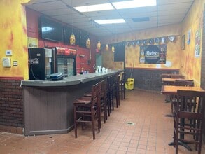 6806 Peachtree Industrial Blvd, Atlanta, GA for lease Interior Photo- Image 2 of 7