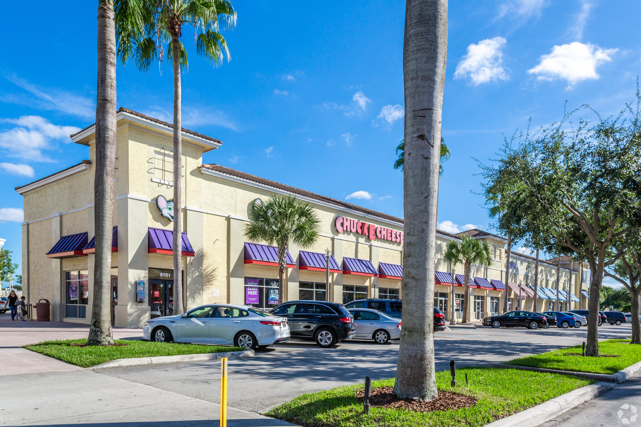 8701-8719 SW 124th Ave, Kendall, FL 33183 - Kendall Village Retail ...